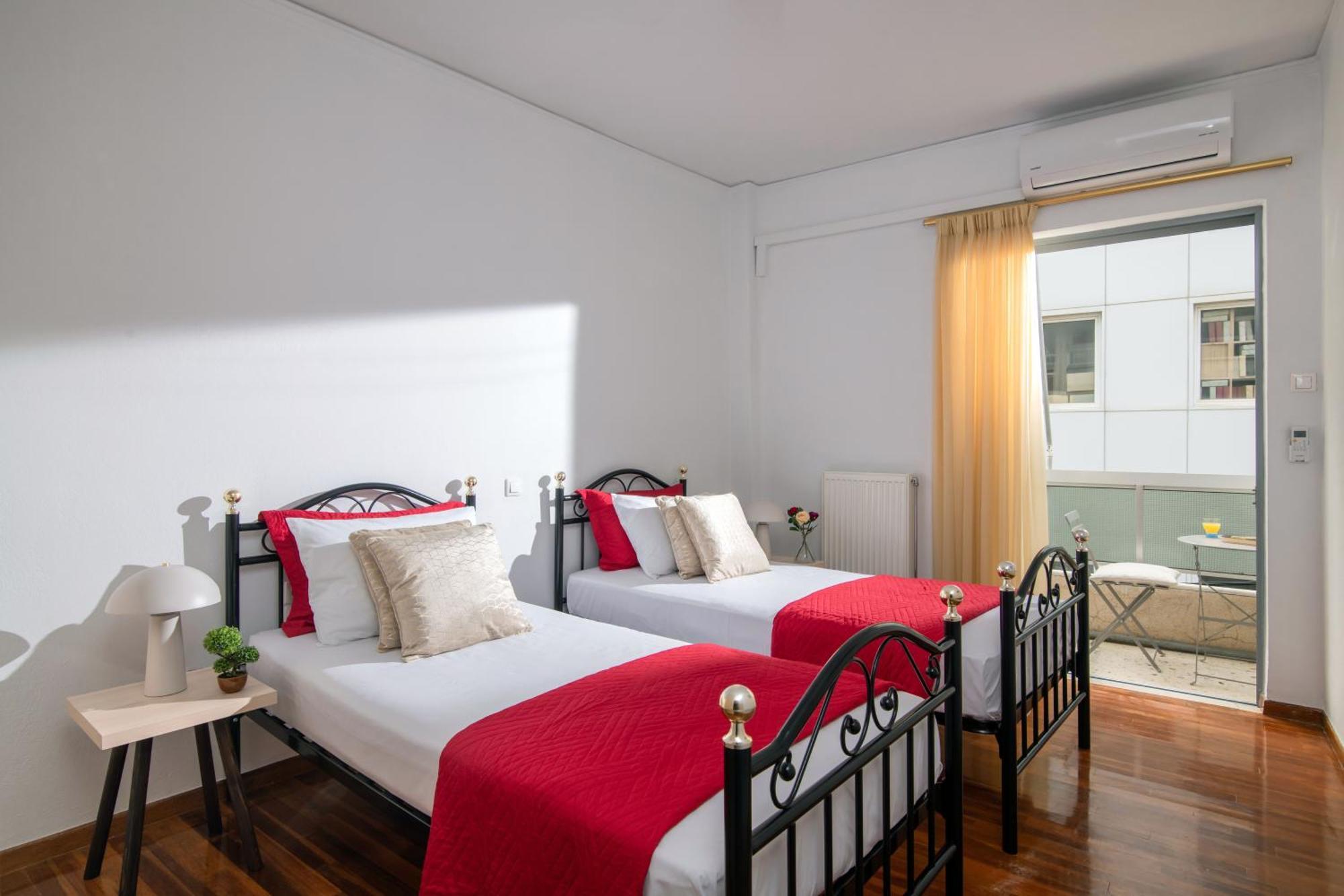 Central Double Bedroom Apartment Candia Esterno foto